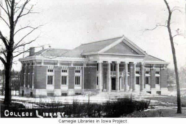 Black and white photograph depicting the front exterior of the Parsons College Library. 