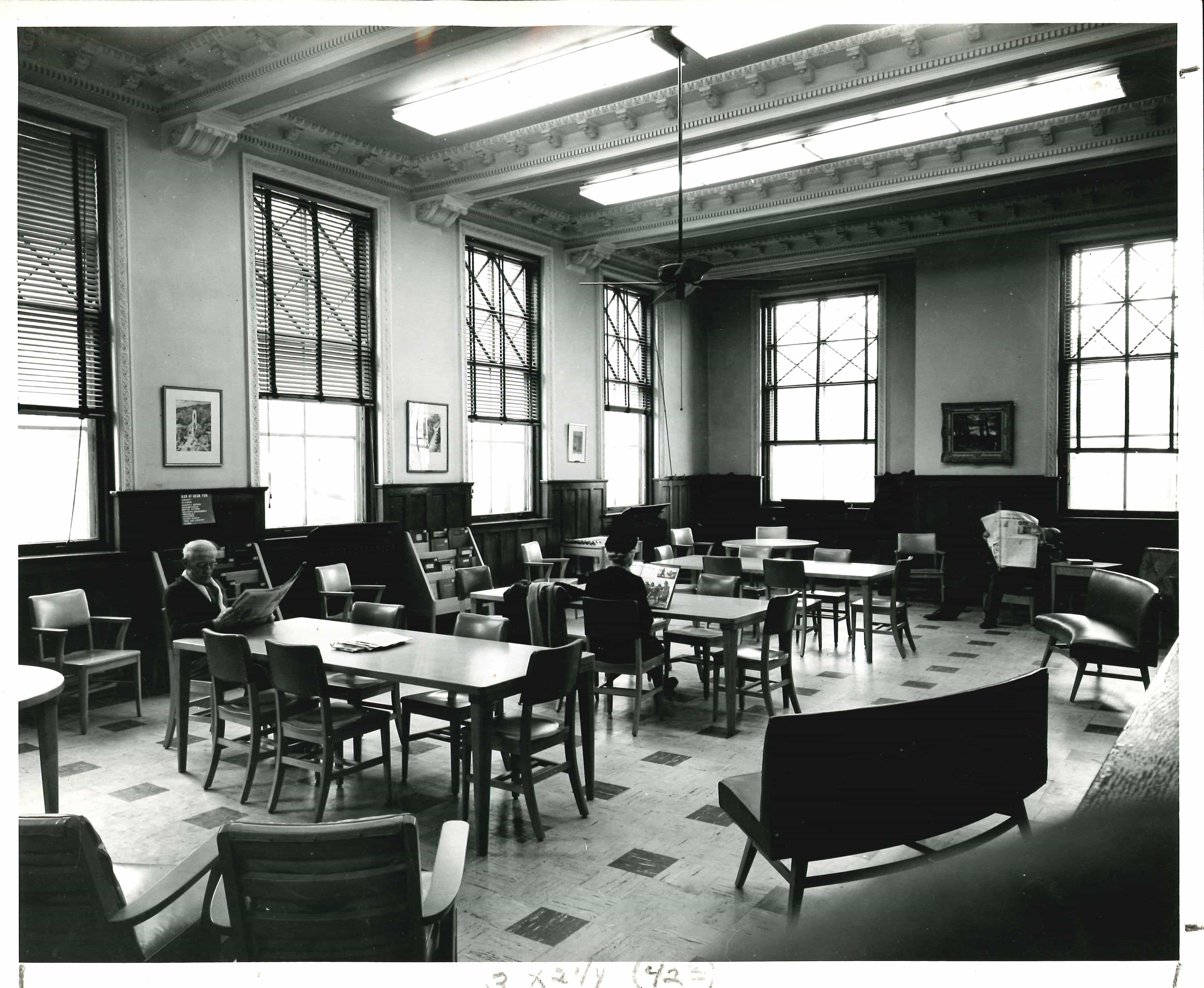 Carnegie-Stout Public Library